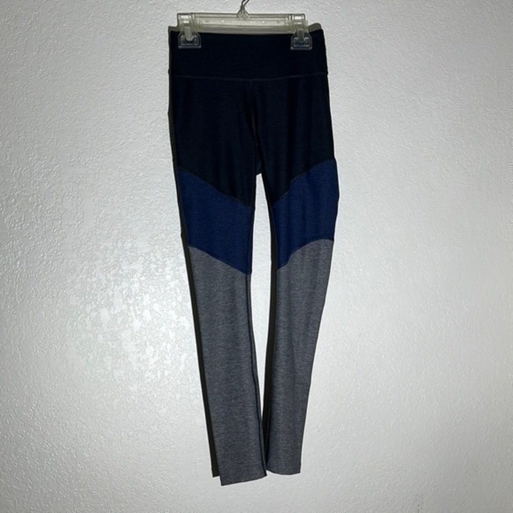 Outdoor voices leggings